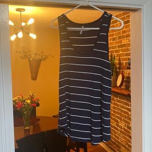 Z supply tank top